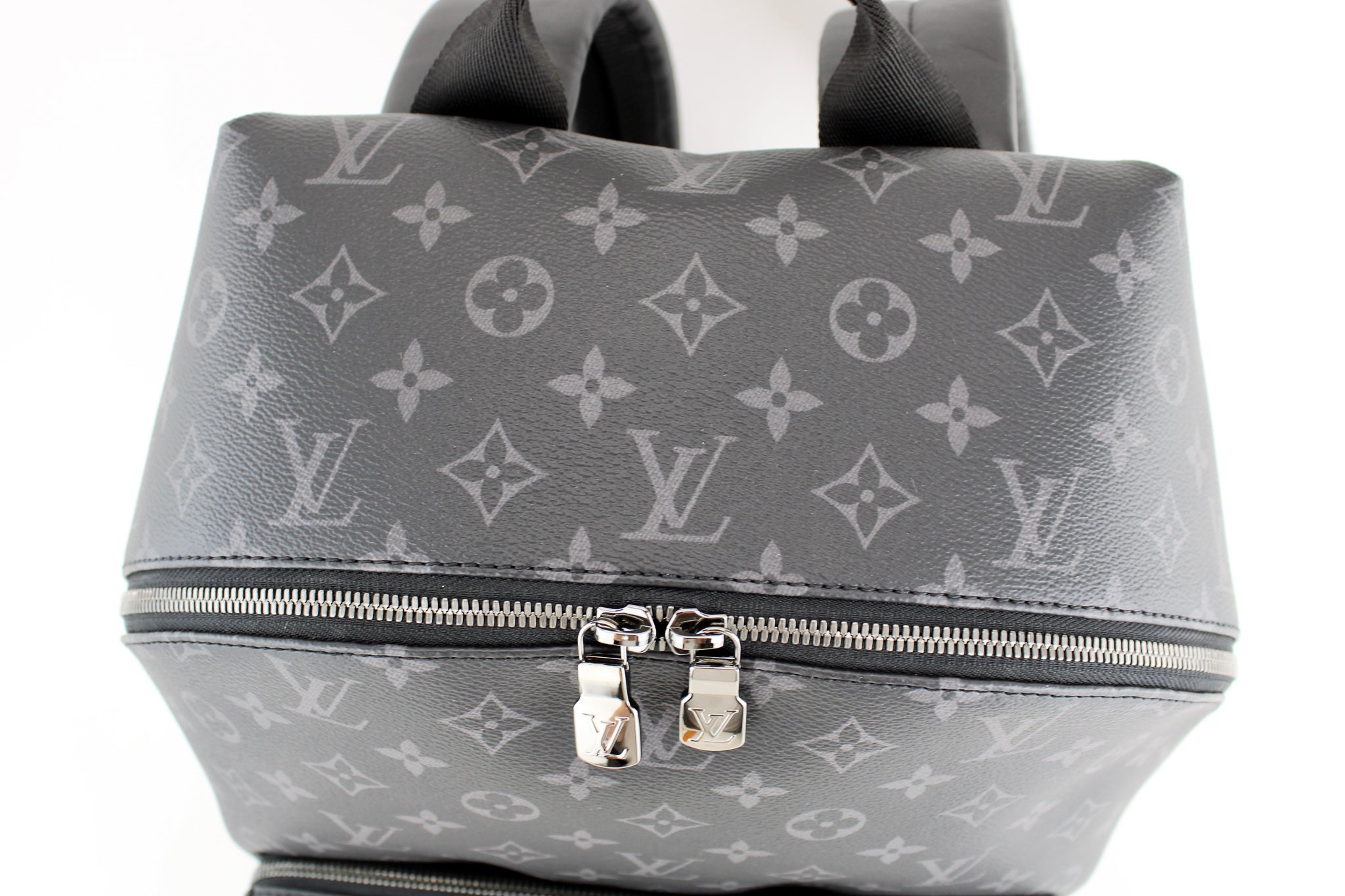 LOUIS VUITTON Monogram Eclipse Discovery Backpack PM M43186 Purse